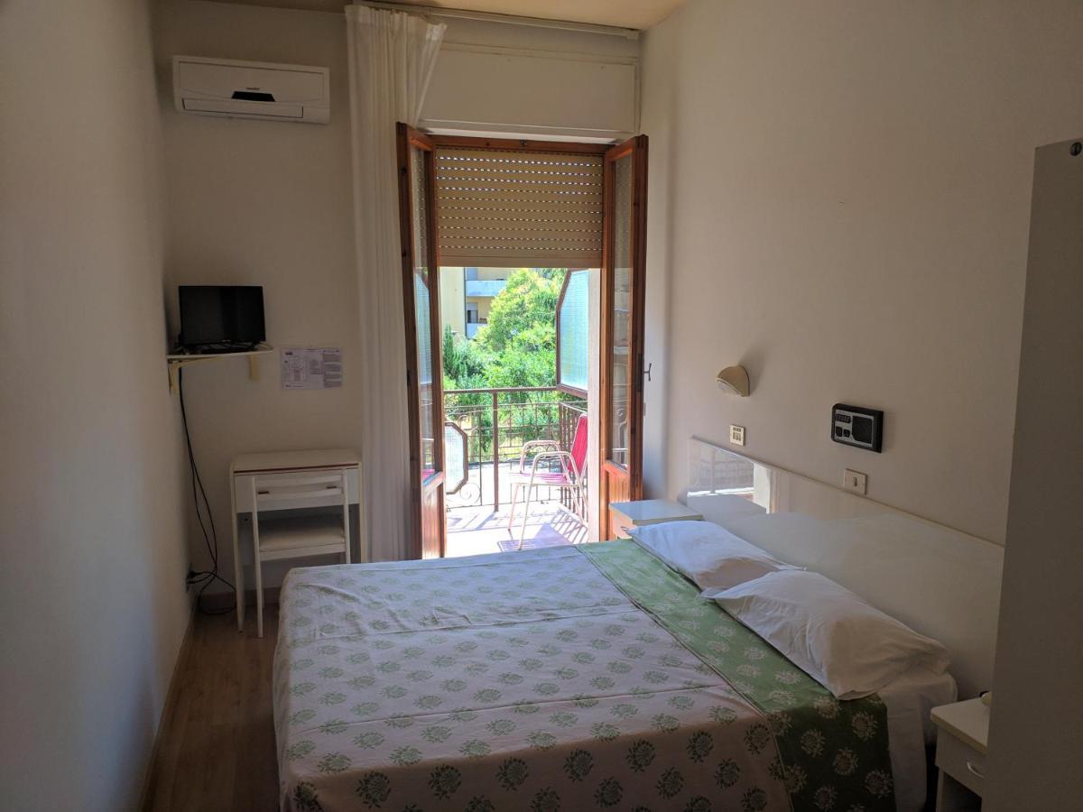 Hotel Luana تْشيانشانو  تيرمي المظهر الخارجي الصورة